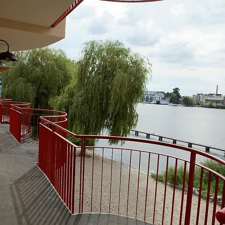 호텔 Seminar- Und Gaestehaus Flussbad Gartenstrasse 베를린