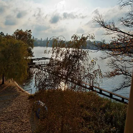 Hotell Seminar- Und Gaestehaus Flussbad Gartenstrasse Berlin