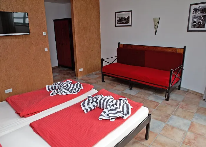 Seminar- Und Gaestehaus Flussbad Gartenstrasse