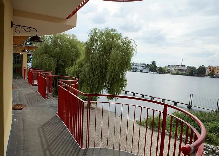 호텔 Seminar- Und Gaestehaus Flussbad Gartenstrasse 베를린