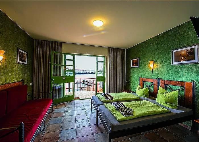 Seminar- Und Gaestehaus Flussbad Gartenstrasse Берлин