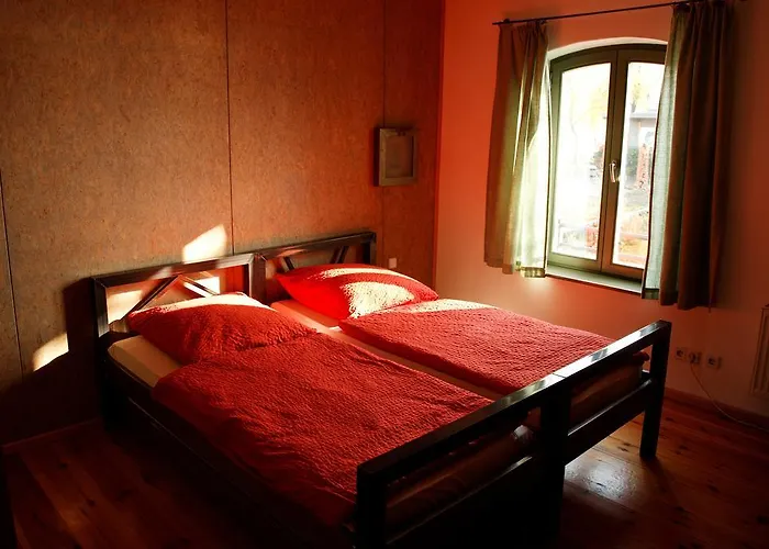 Seminar- Und Gaestehaus Flussbad Gartenstrasse Hotel