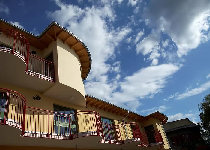 Seminar- Und Gaestehaus Flussbad Gartenstrasse Hotel